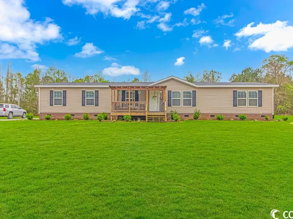 152 G & B Estates Ave., Whiteville, NC 28472