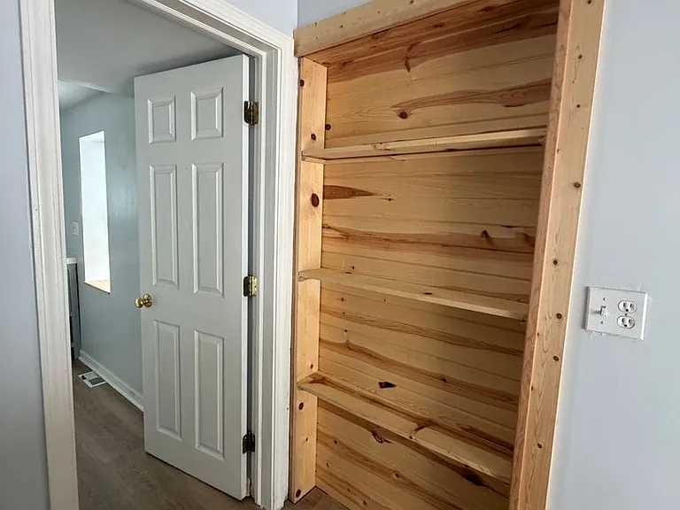 8342 Antioch Rd — Photo 16