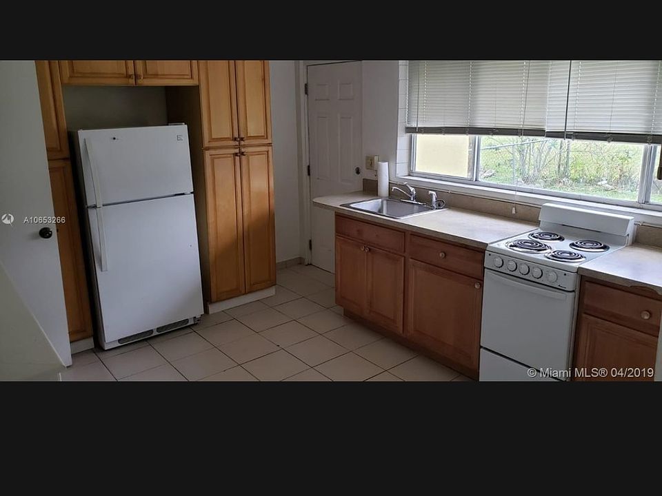 1st image of 1101 N 58th Ave APT 4