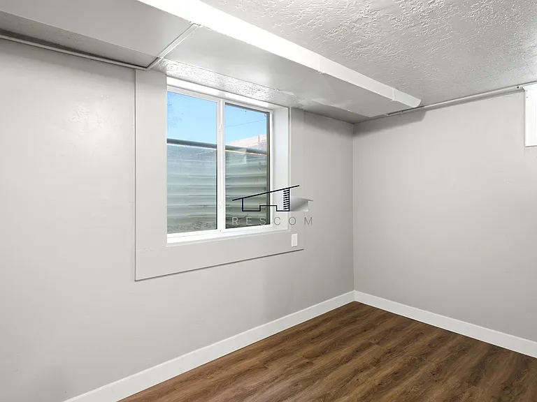 3729 Jackson Ave — Photo 24