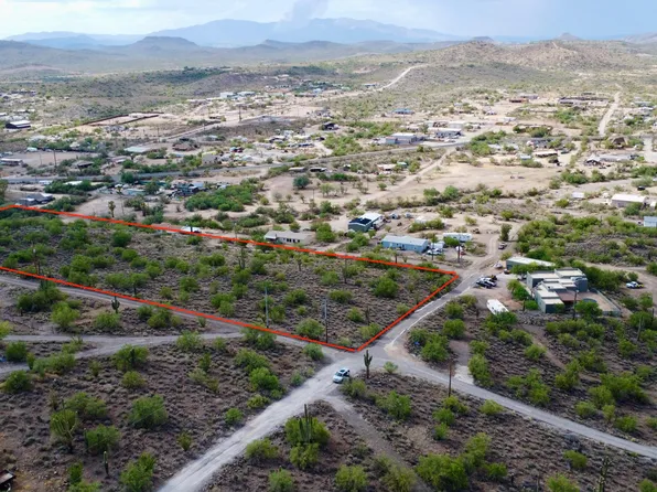 47700 N 31st Avenue #-, New River, AZ 85087