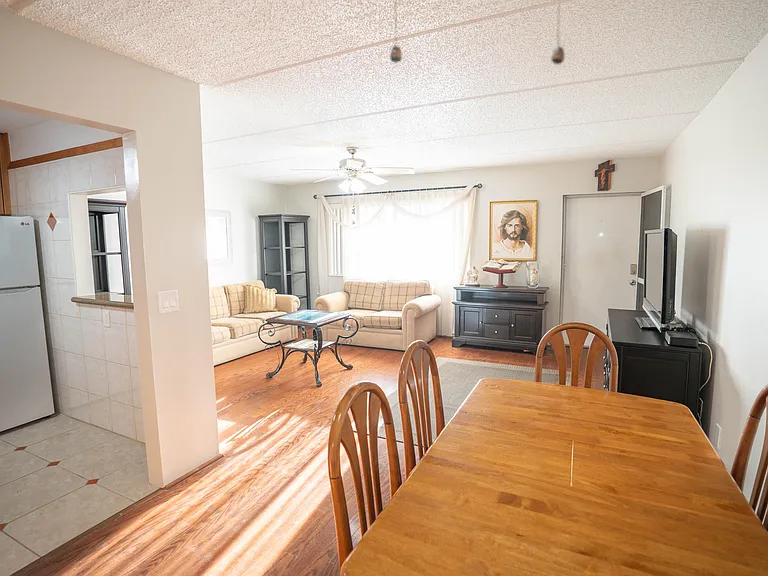 400 Village Green Cir W #214 — Photo 5