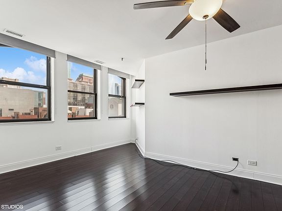5th image of 680 S Federal St APT 901