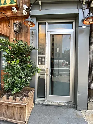 Rented by Corcoran | media 24