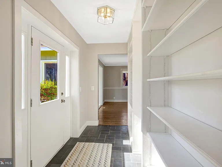 2031 Hillside Dr — Photo 53