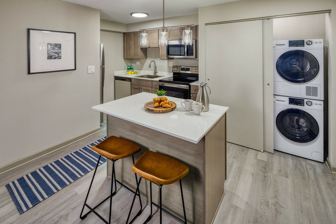 Renovated 1 Bedroom Garden Concept Kitchen