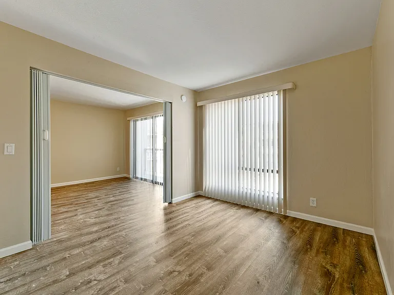 310 N Civic Dr #409 — Photo 2