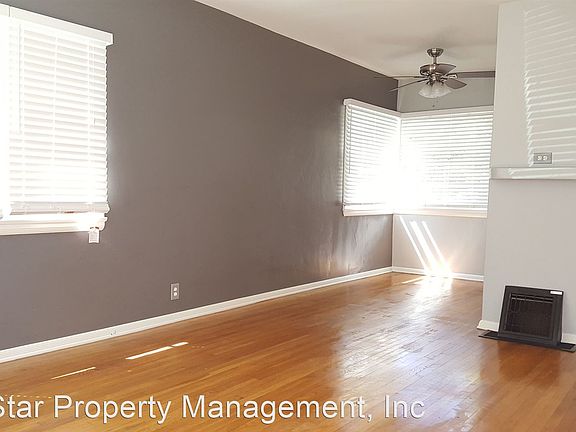 4th image of 2517 28th St #2517