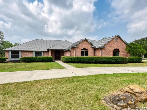 8190 REAL RD, San Antonio, TX 78263