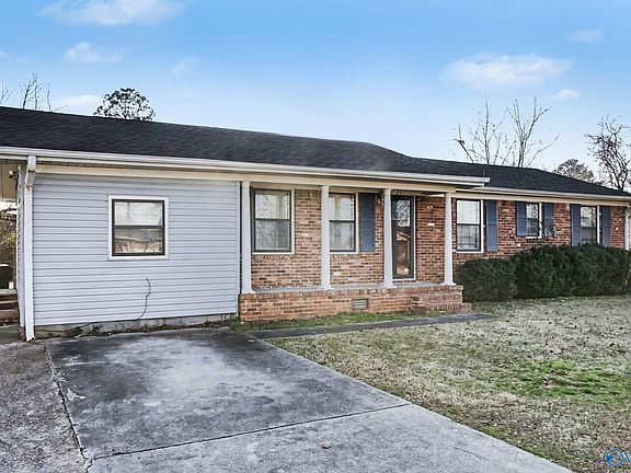 2nd image of 201 Larkwood Dr SW