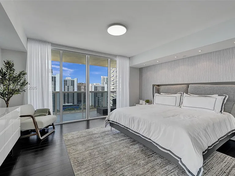 1830 S Ocean Dr #1502 — Photo 18