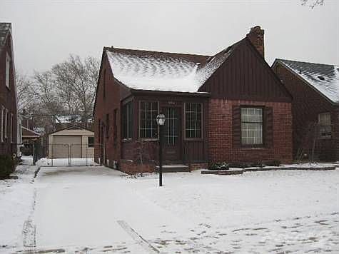 1st image of 1836 N Waverly St