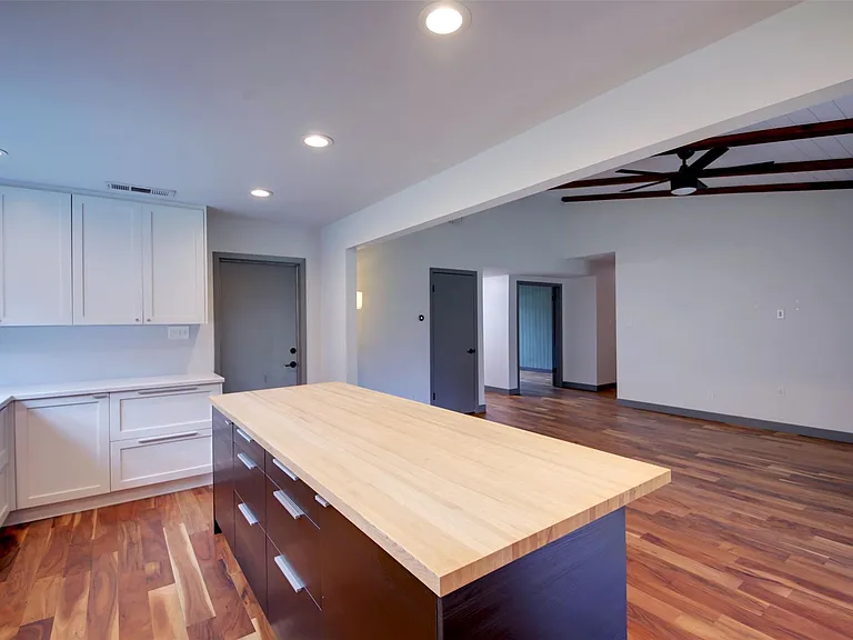 11813 Highland Oaks Trl — Photo 13