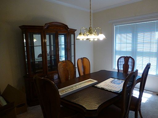 3rd image of 1915 Stoney Creek Dr