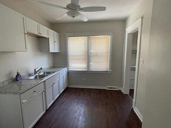 4th image of 3309 Desota Ave
