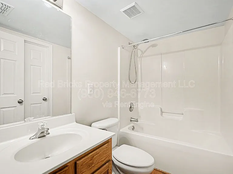 15826 Marvin Rd — Photo 21
