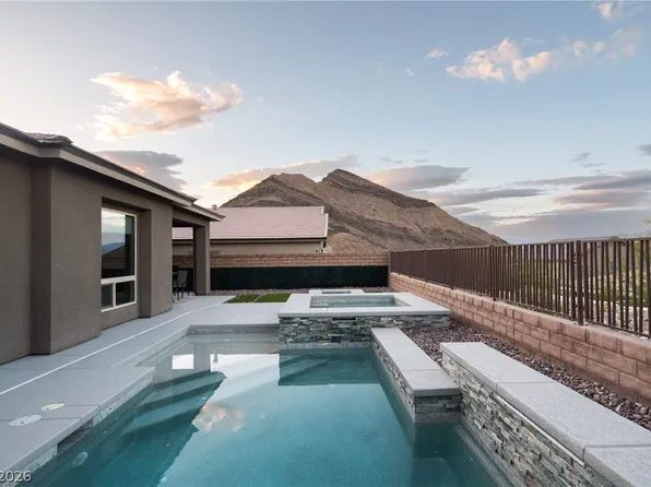 3010 Full Lotus Dr, Las Vegas, NV 89138