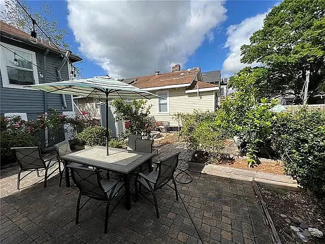 4233 Ulloa St — Photo 12