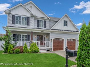 1161 Ridgefield Dr, Point Pleasant Beach, NJ 08742