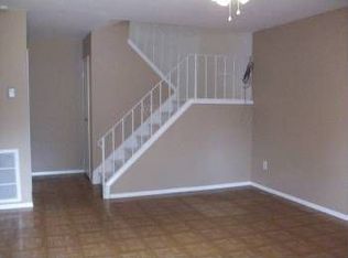 424 Brandywine Ct, Warminster, PA 18974