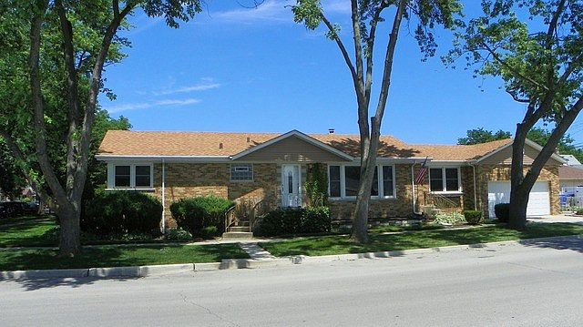 1st image of 10059 S Fairfield Ave