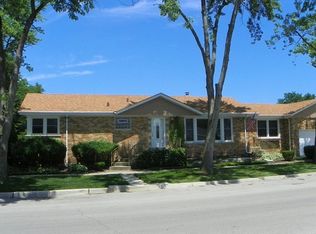 10059 S Fairfield Ave, Chicago, IL 60655