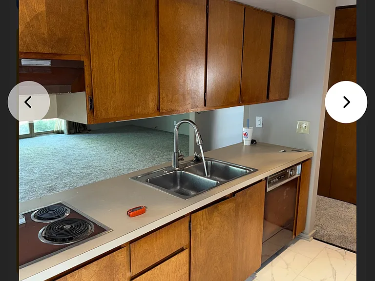 1012 Kensington Ave — Photo 20