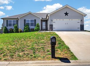 1360 Winnipeg Way, Bowling Green, KY 42101