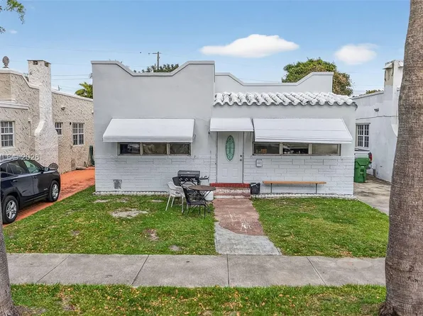 623 NE 4th St, Hallandale Beach, FL 33009