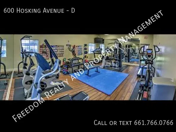 600 Hosking Ave #D, Bakersfield, CA 93307