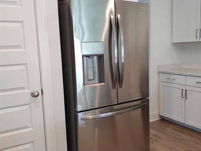 1664 S Watkins St — Photo 14