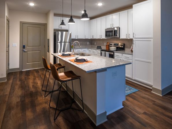 249 Mosaic Blvd #223