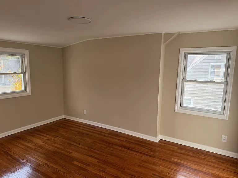 37 Revere Dr — Photo 9