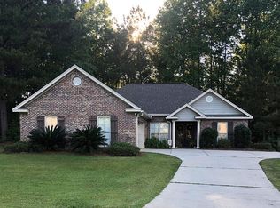 76 Woodside, Hattiesburg, MS 39402
