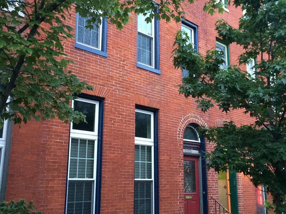 1st image of 2217 E Lombard St