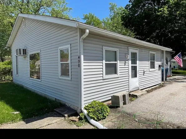 498 S Curtis Ave #1, Kankakee, IL 60901