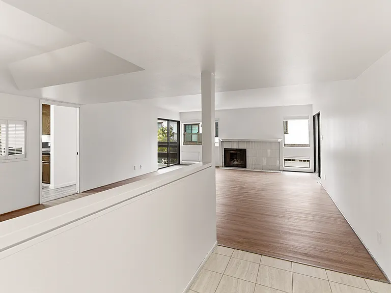 58 E Poplar Ave #5 — Photo 1