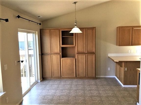 5th image of 7922 185th St E