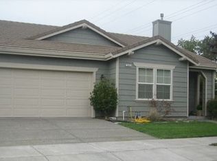 7461 14th Hole Dr, Windsor, CA 95492