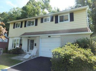 1107 Division Ave, Willow Grove, PA 19090