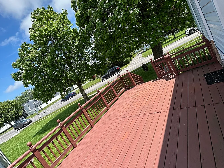 4796 N Bailey Ave — Photo 3
