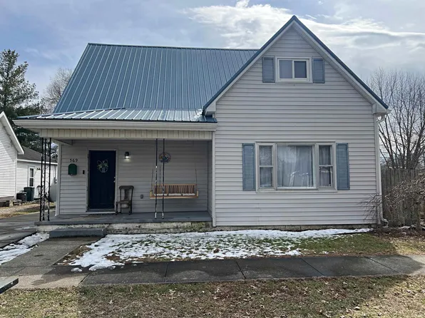 569 NE F St, Linton, IN 47441