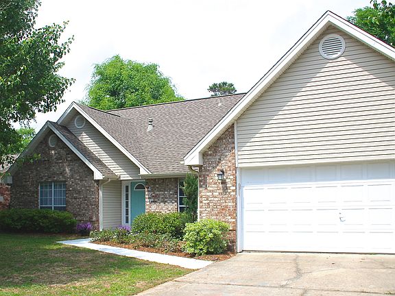 2nd image of 429 Barbados Way