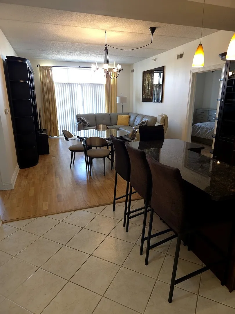 2 bed, 1257 sqft, $2,600 — Photo 3