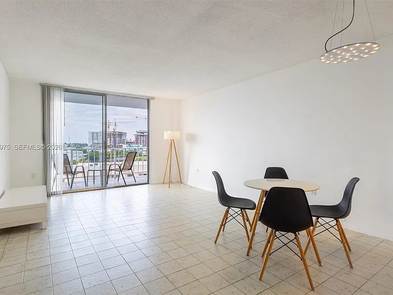 6900 Bay Dr #6H — Photo 6