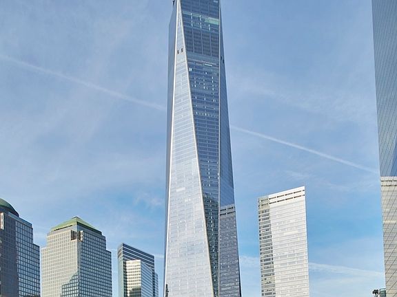 3rd image of 120 Greenwich St APT 7C