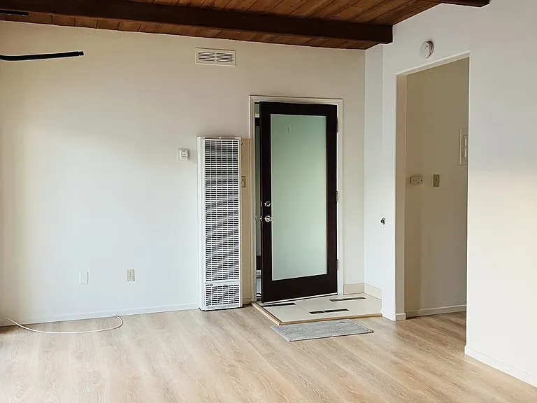 349 Playa Del Sur St — Photo 12