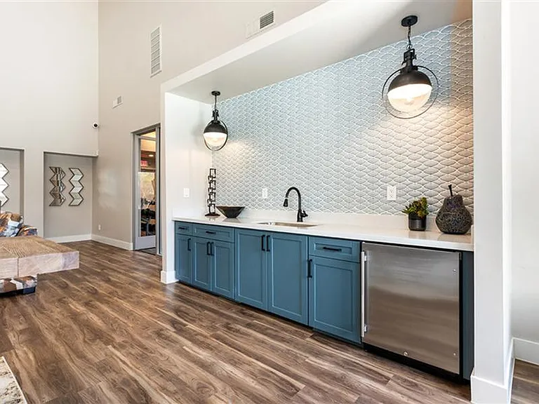 Portola West McDowell — Photo 36