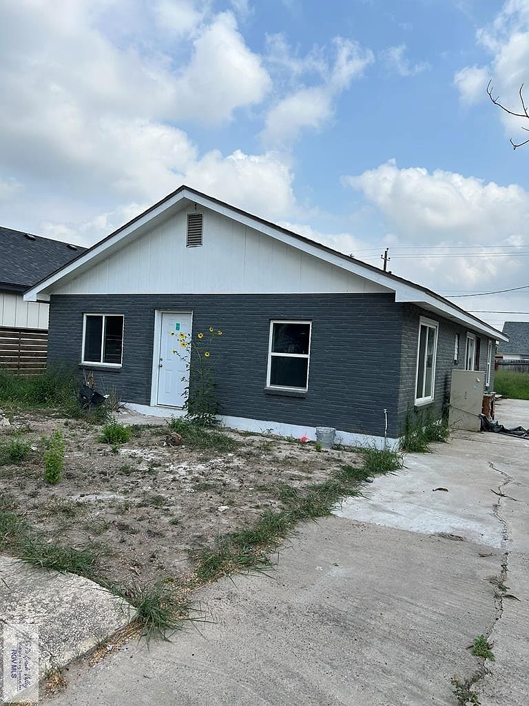 940 W Saint Francis St, Brownsville, TX 78520 MLS 29740028 Zillow