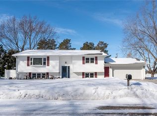 726 Westhaven Rd, Chippewa Falls, WI 54729